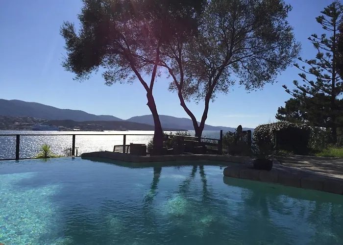 Villa, Domaine De L'ogliastru Villa
